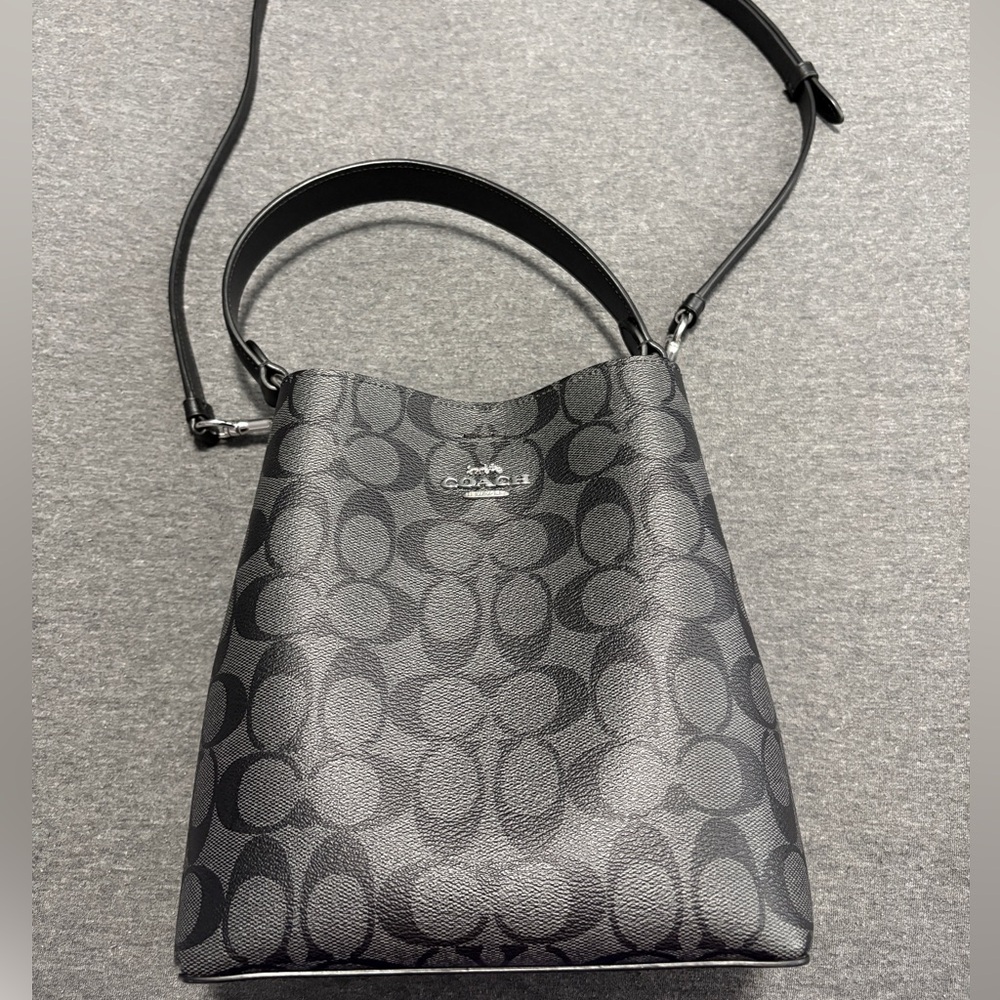 Small Town Bucket Bag In Signature Canvas (with Wine/Red Color Interior) - Picture 3 of 10